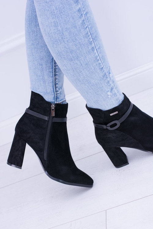 Чорні замшеві черевики Big Star на шпильці BB274383
