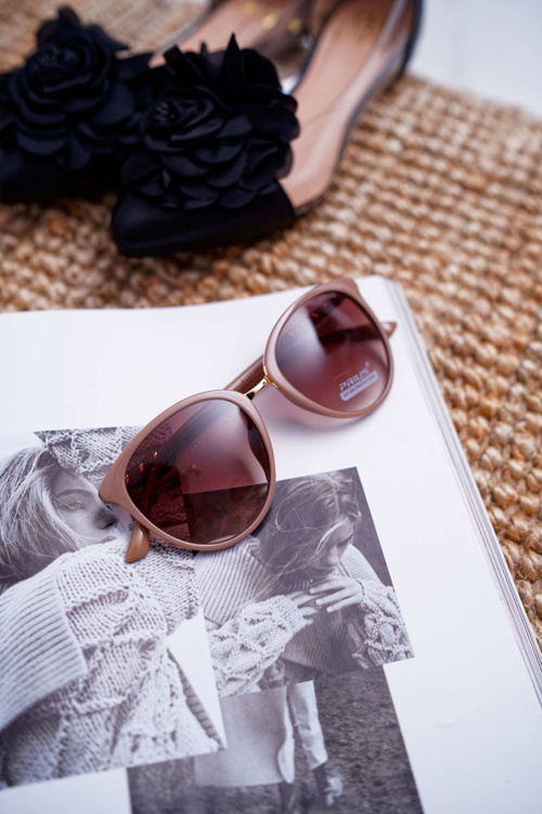 Бежеві сонцезахисні окуляри Prius PR-V09