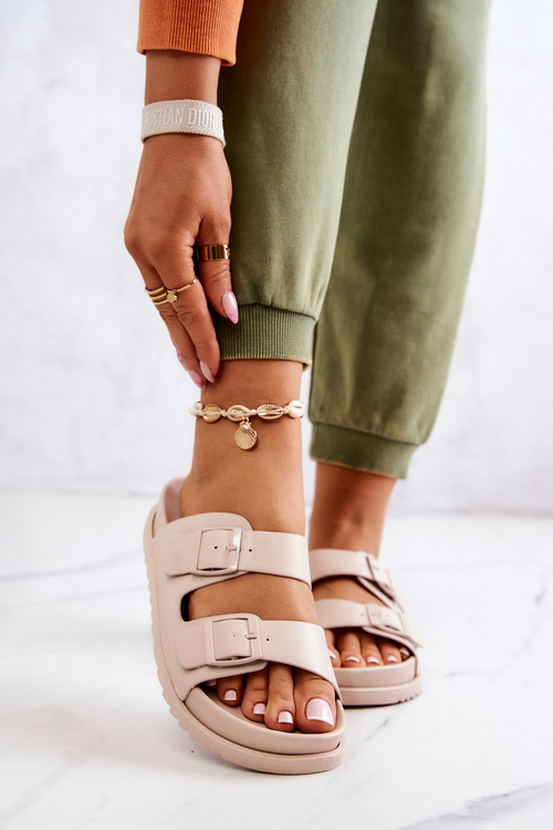 Гумові тапочки з пряжкою Бежеві Corina