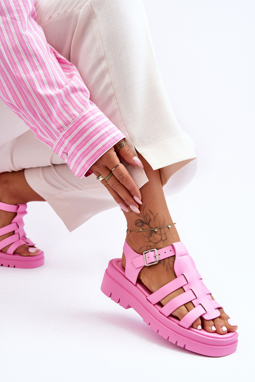 Шкіряні сандалі на плоскій підошві з ремінцями рожевого кольору Diosa