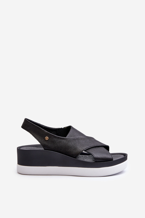 Чорні шкіряні босоніжки на танкетці Zazoo 40256