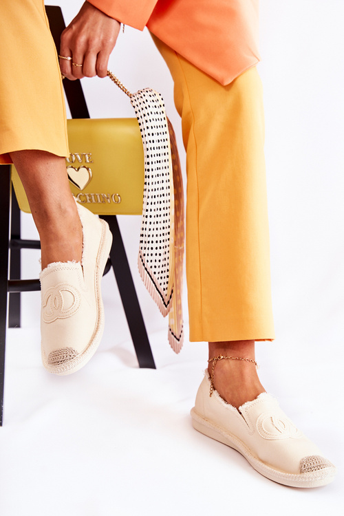 Жіночі еспадрільї бежевого кольору