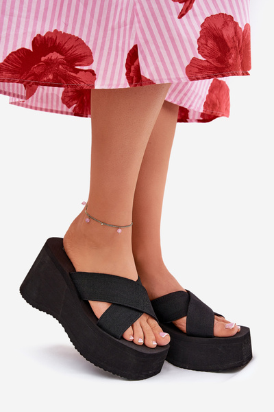 Жіночі Сандалі На Танкетці І Платформі Чорні Sevolee