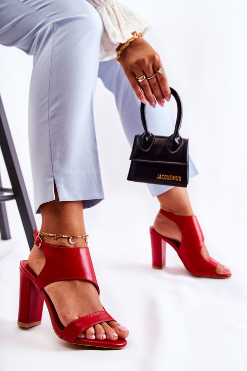 Шкіряні босоніжки з вирізом червоного маронного кольору