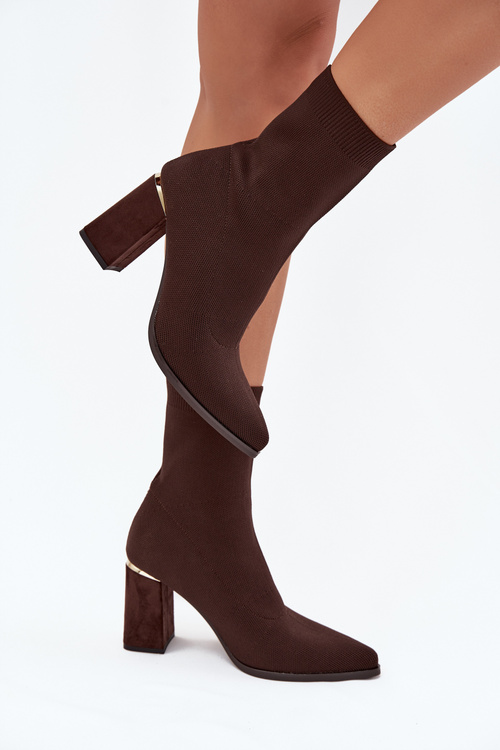Тканинні жіночі чоботи на підборах шоколадного кольору Virelle