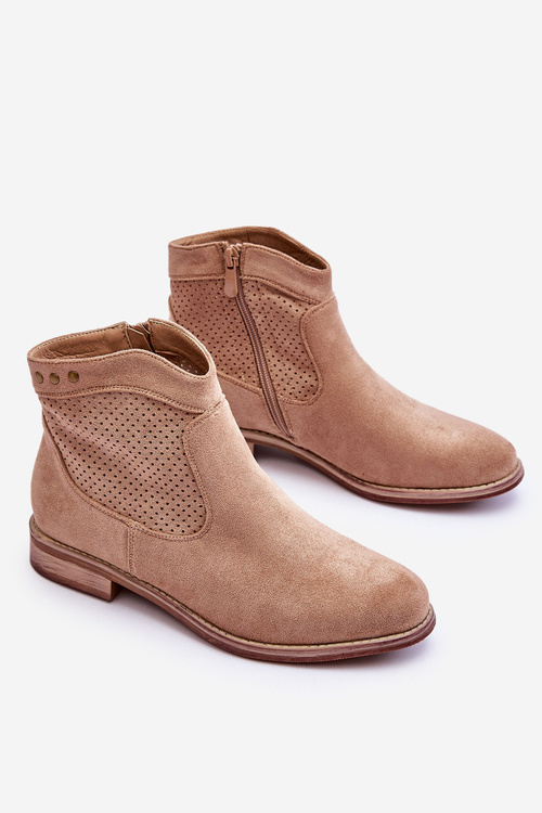 Жіночі замшеві чоботи на підборах бежеві Ліана