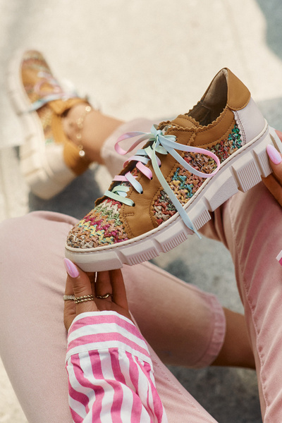 Жіночі Шкіряні Полуботинки Maciejka 05850-29 Мультicolore