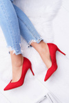 Жіночі туфлі на шпильці замшеві з гострими тонами червоно-кремового кольору