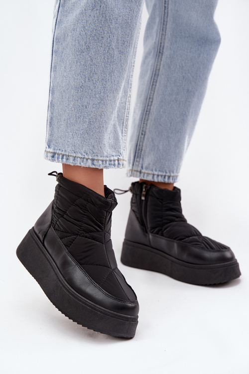 Жіночі зимові черевики на платформі з хутром чорні Tahlira