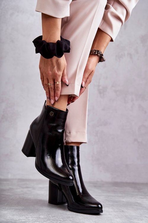 Чоботи жіночі лаковані La.Fi 260039B-LA Чорні