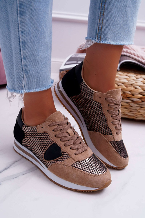 Жіночі спортивні черевики бежеві Mundo