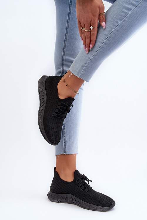 Чорне легке жіноче спортивне взуття Xalara