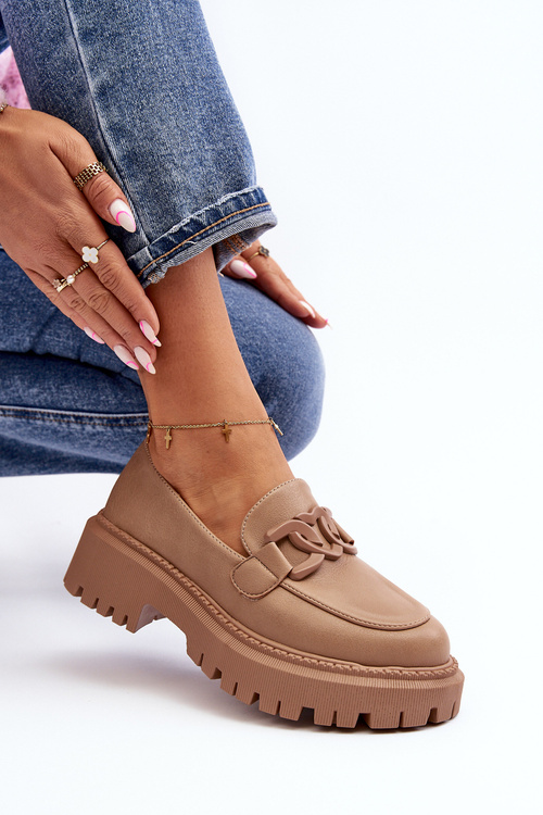 Масивні жіночі лофери з ланцюжком, бежеві Dataia