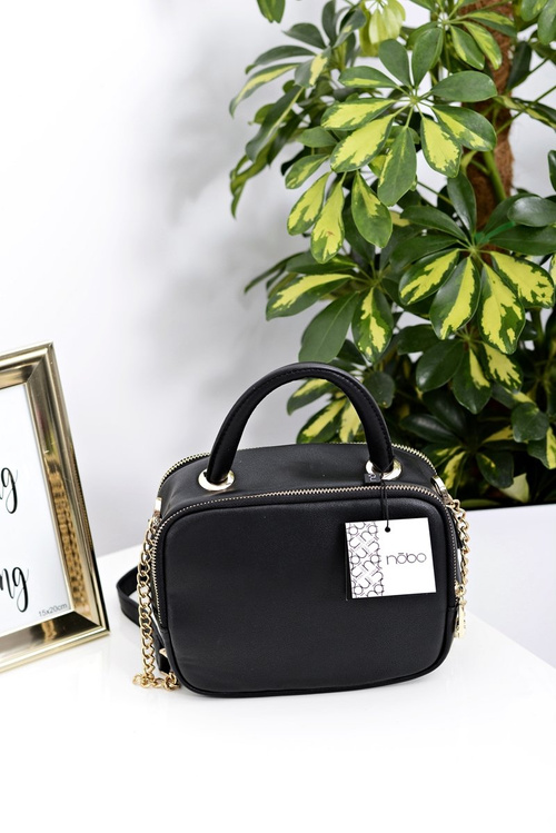 Жіноча сумочка чорна скриня