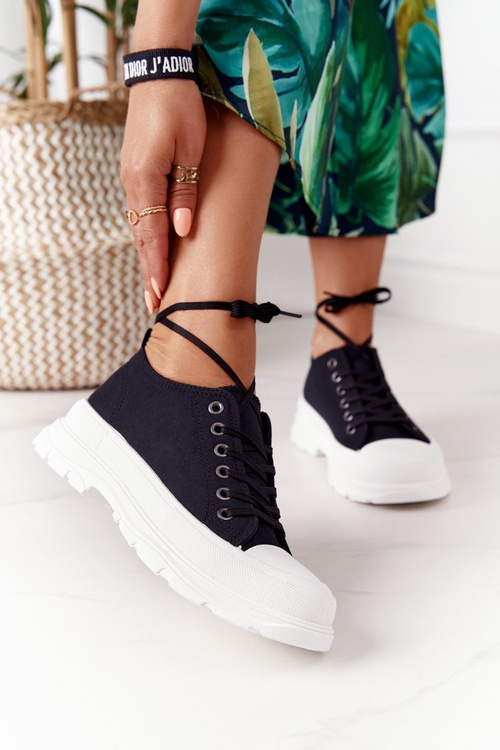 Кросівки на платформі чорні Travel Time