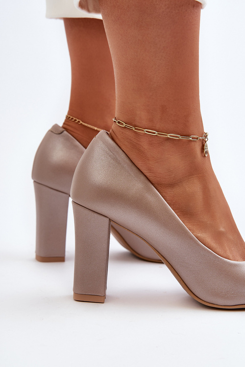 Шкіряні туфлі з перламутровим серцем і каблуком Zazoo 2453/OS