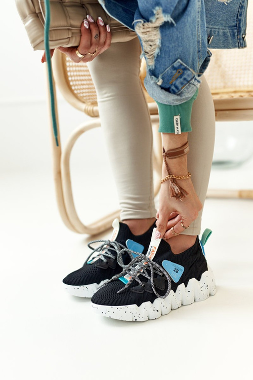 Жіноче спортивне взуття Black Fashion Pioneer