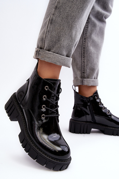 Шнурові утеплені лаковані чоботи Чорні Bjorg