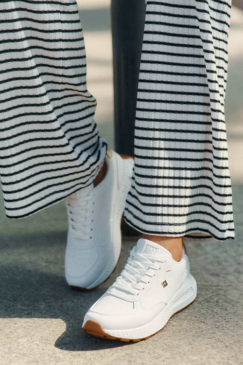 Легке Спортивне Взуття Для Жінок Big Star RR274629 HI-POLY SYSTEM Білі