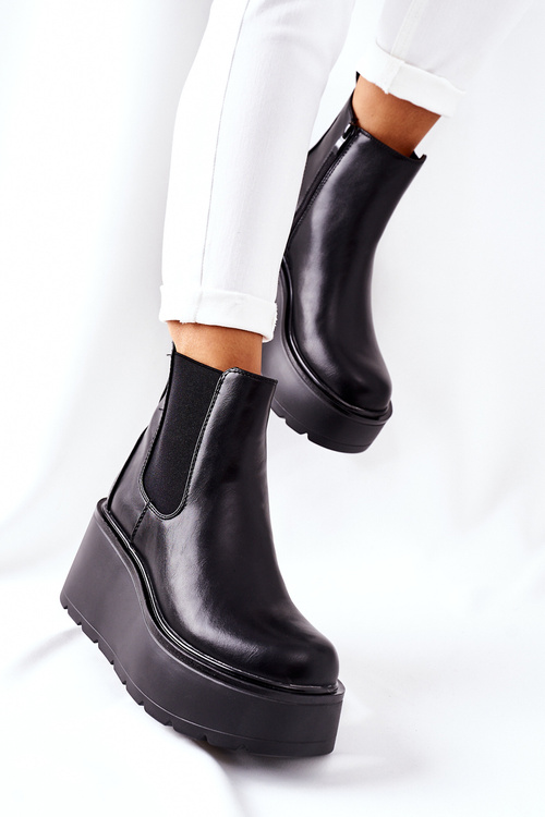 Чоботи утеплені чорні Montiano