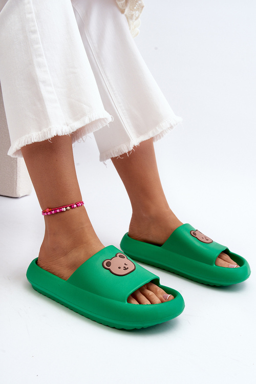 Легкі жіночі поролонові шльопанці з зеленим ведмедиком Лією