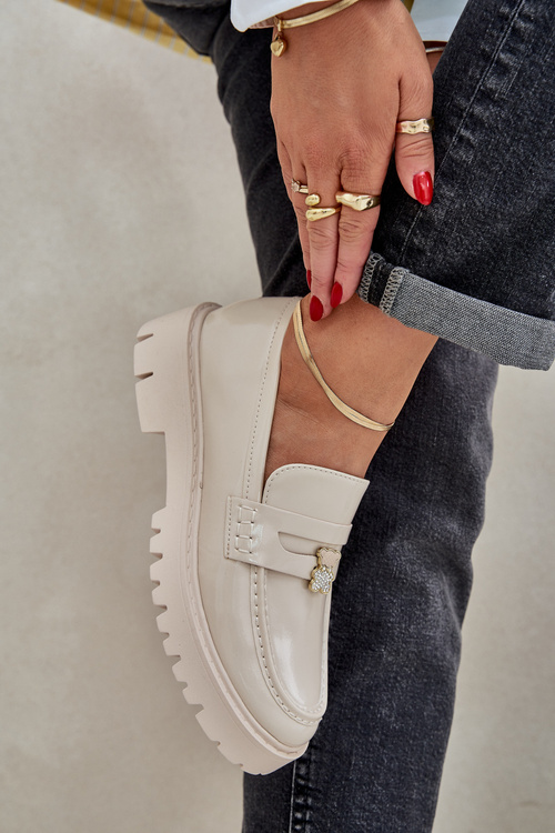 Лаковані Жіночі Мокасини З Ведмедиком Бежеві Wulinea