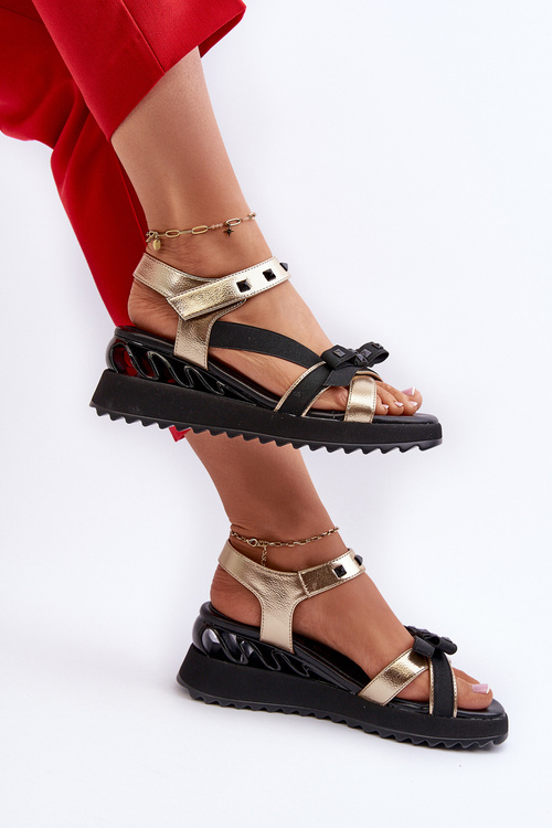 Жіночі босоніжки з бантом D&A CR956 золото