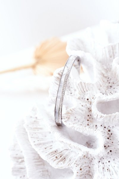 Сталевий браслет з кубічним цирконієм і срібним перламутром