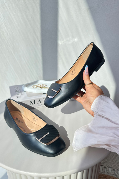 Жіночі балетки з екошкіри з декором Black Edoslli