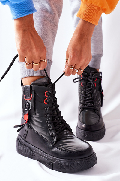 Жіночі зимові черевики Black Cascia