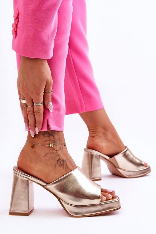 Шкіряні туфлі на високих підборах золото Livesa