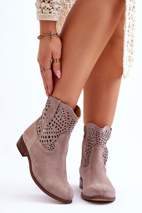 Жіночі замшеві ажурні черевики Leski Shoes 3301 Cappuccino