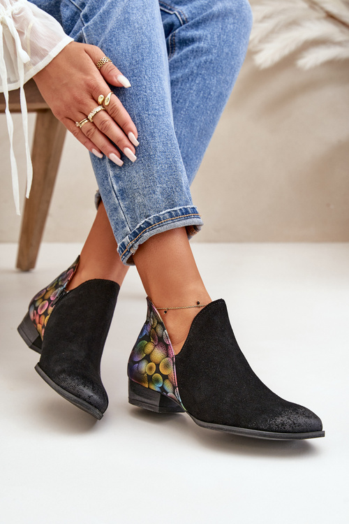 Шкіряні ботильйони Maciejka з вирізами чорні 04091-77