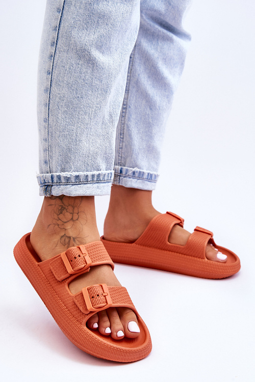 Жіночі поролонові босоніжки в смужку помаранчеві Sharmen