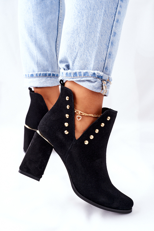 Жіночі замшеві чоботи з вирізами Lewski Black 3075