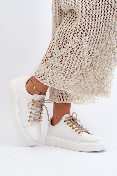 Шкіряне жіноче спортивне взуття CheBello 4362 Біле