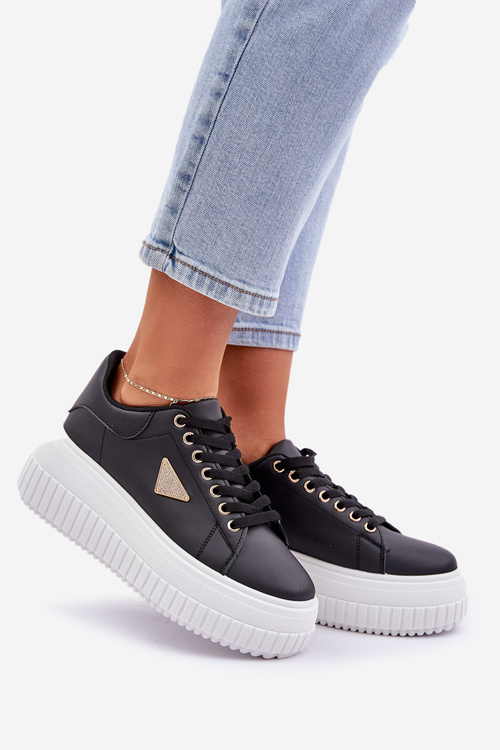 Стильні кросівки на масивній платформі чорнобілі Vallexia
