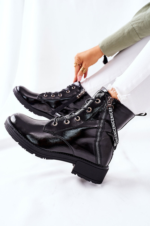 Жіночі черевики на плоскій підошві Workers Lacquered Black Goorey