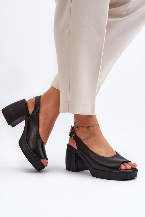 Zazoo 40376 Чорні шкіряні босоніжки на масивному каблуці