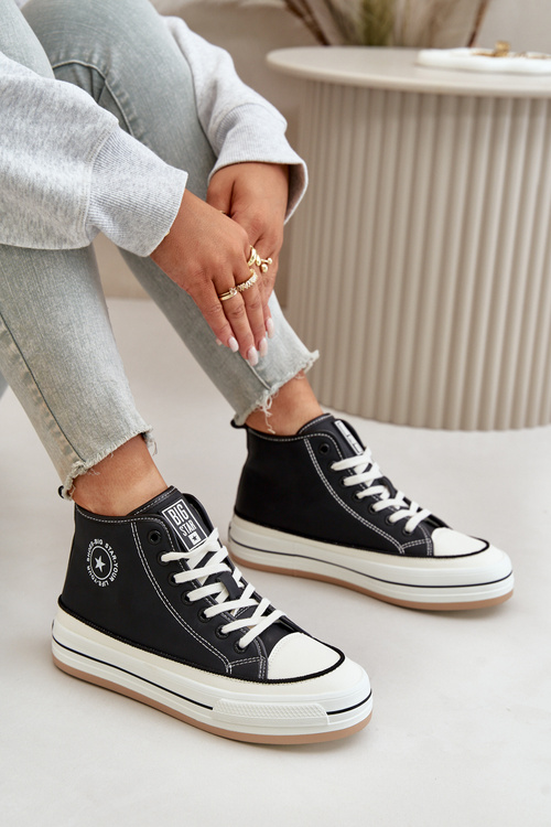 Утеплені жіночі кросівки на платформі з екошкіри Big Star OO274062 Чорні