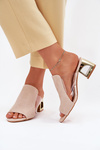 Жіночі сандалі на золотому підборі світло-бежеві Tessira
