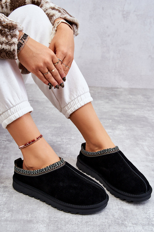 Замшеві жіночі тапочки з хутром чорні Buffie