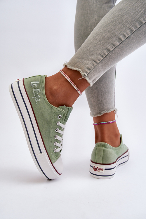 Жіночі кросівки на масивній підошві Lee Cooper LCW-24-31-2217 зелені