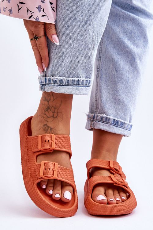 Жіночі поролонові босоніжки в смужку помаранчеві Sharmen