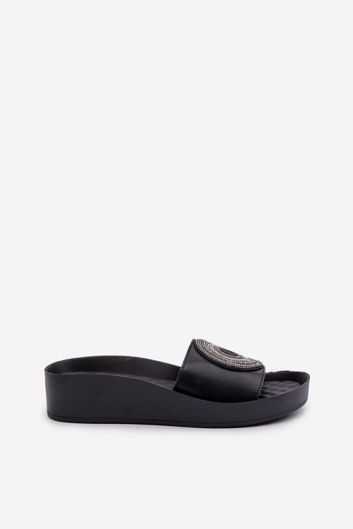 Жіночі чорні шкіряні кеди з декором S.Barski KV27-019