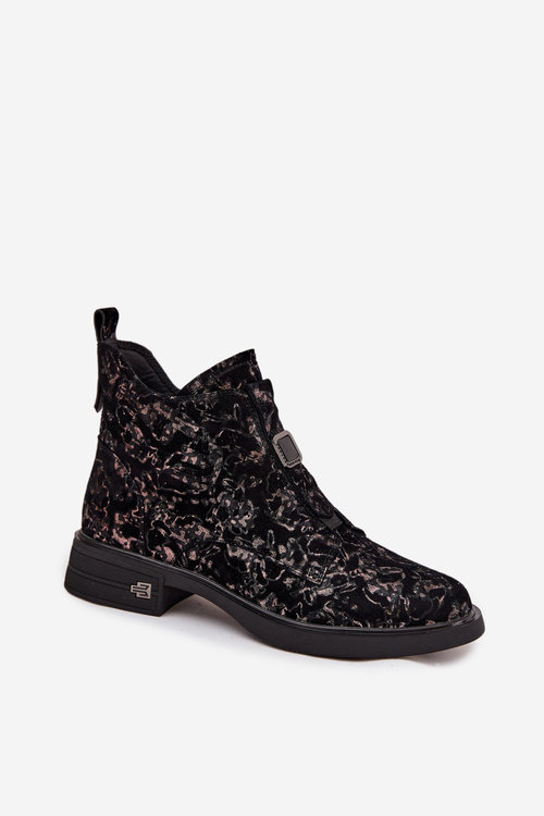 Черевики з натуральної замші на низькому каблуці D&A CR52-713 Чорно-коричневі