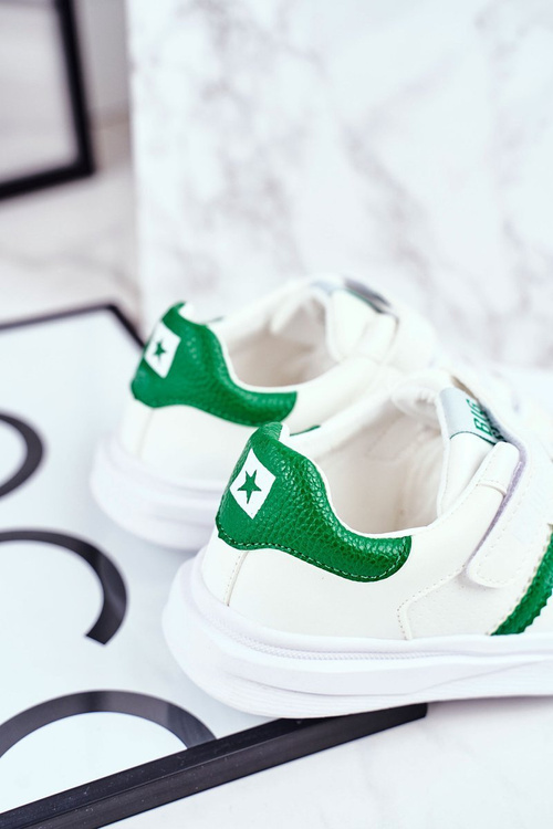 Дитяче спортивне взуття Big Star на липучці біле GG374019