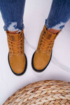 Жіночі чоботи Trappers Big Star Camel EE274013