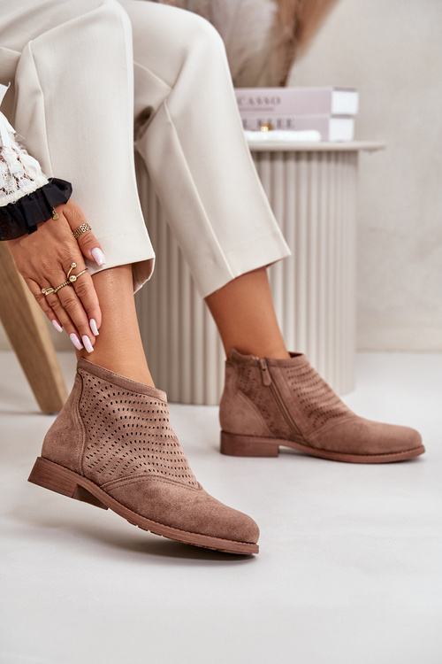 Жіночі ботильйони на плоскій каблуці з перфорацією коричневі S.Barski HY42-076