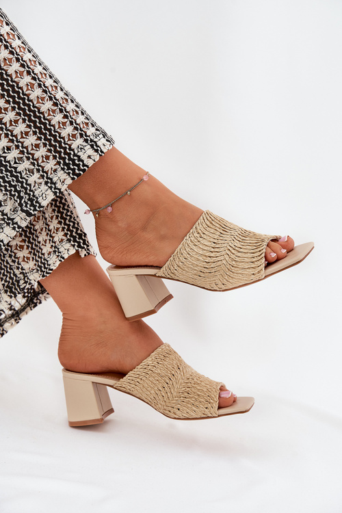 Жіночі Сандалі З Плетінням На Каблуку Бежеві Ciariloria